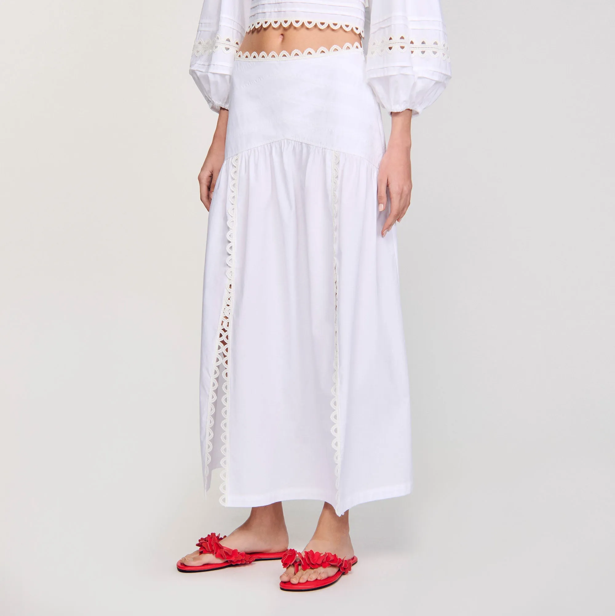 Chica Lace Embroidery Skirt White