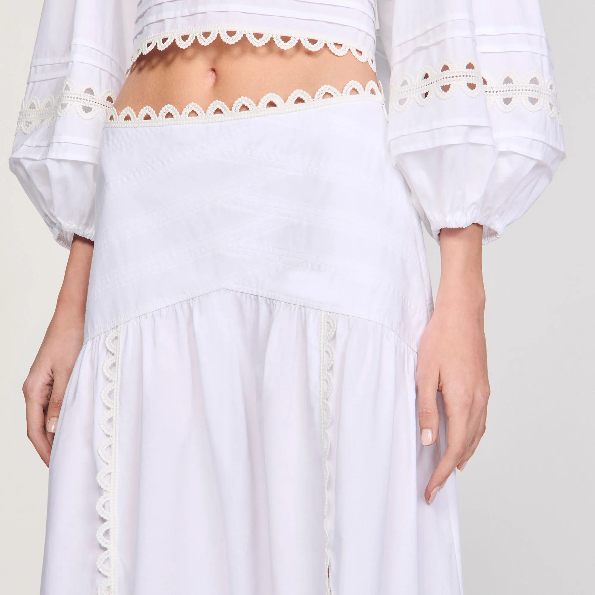 Chica Lace Embroidery Skirt White